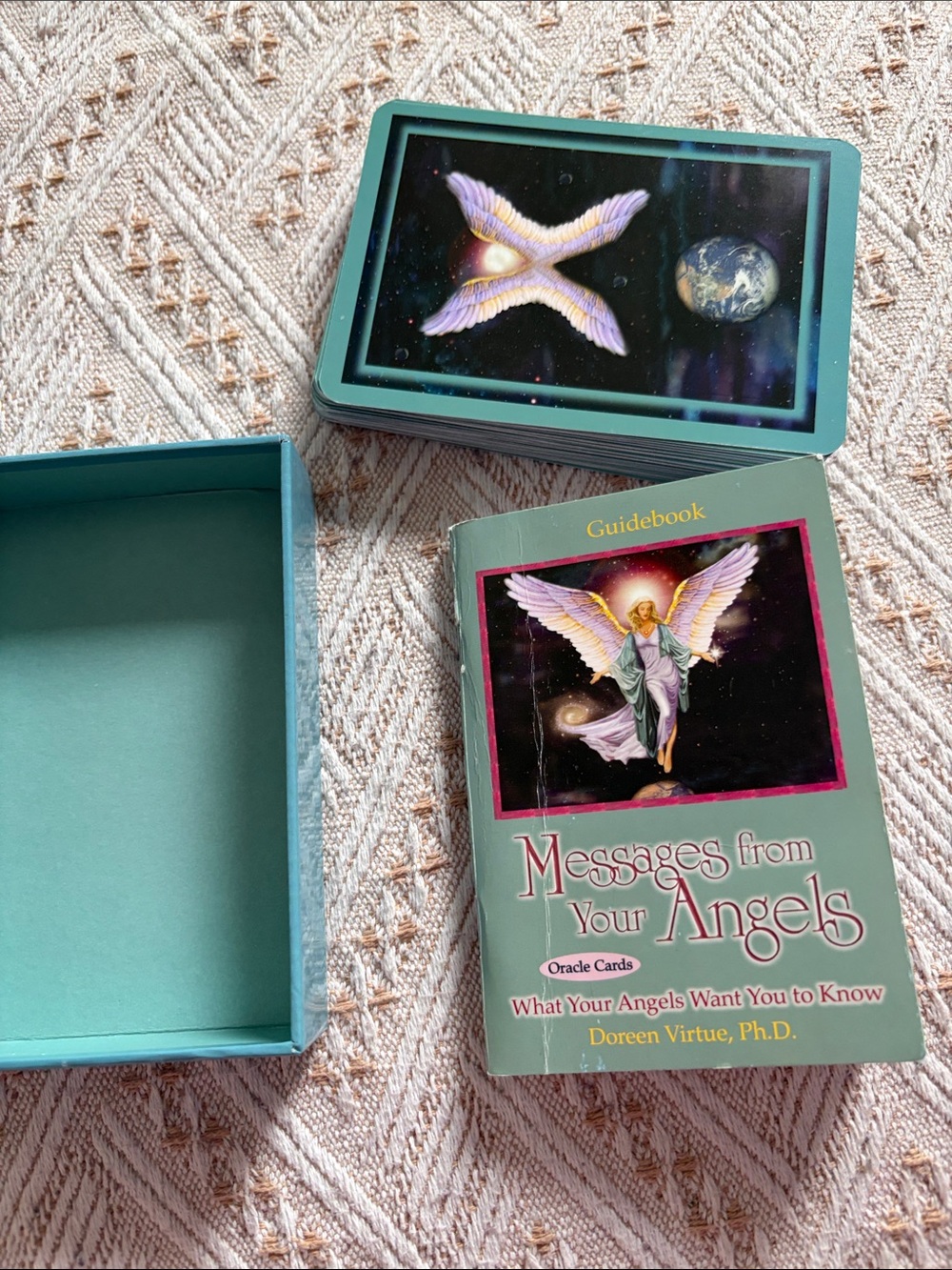 Messages from your angels oracle cards Doreen virtue phd - Picture 3 of 3